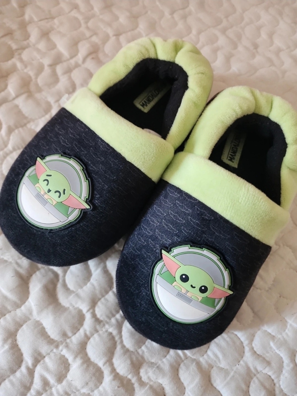 Star Wars Kids Plush Slippers in Neon Green and Charcoal with Baby Yoda Badge